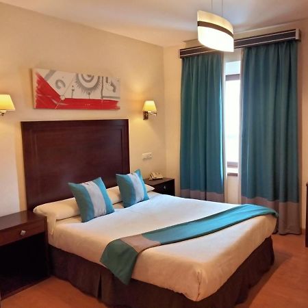 Hotel & Spa Plaza 아리아테 외부 사진