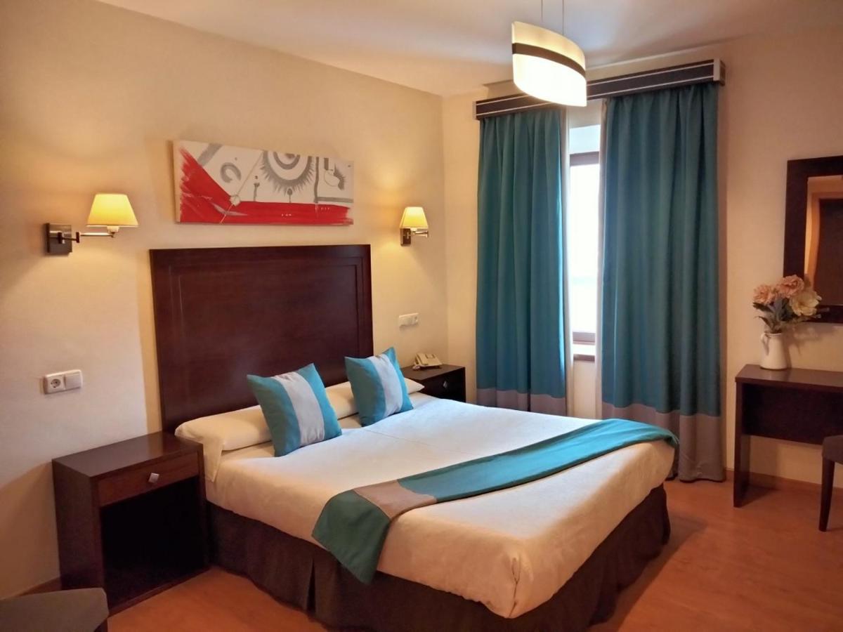 Hotel & Spa Plaza 아리아테 외부 사진