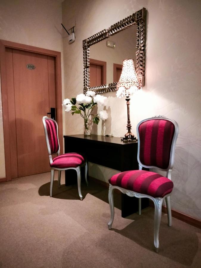 Hotel & Spa Plaza 아리아테 외부 사진