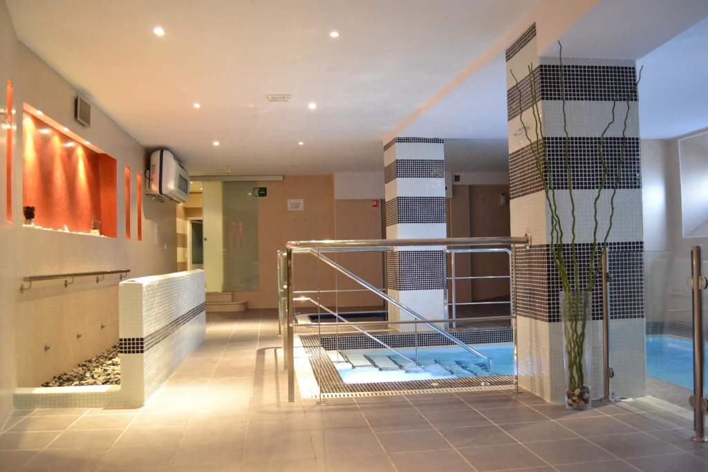 Hotel & Spa Plaza 아리아테 외부 사진