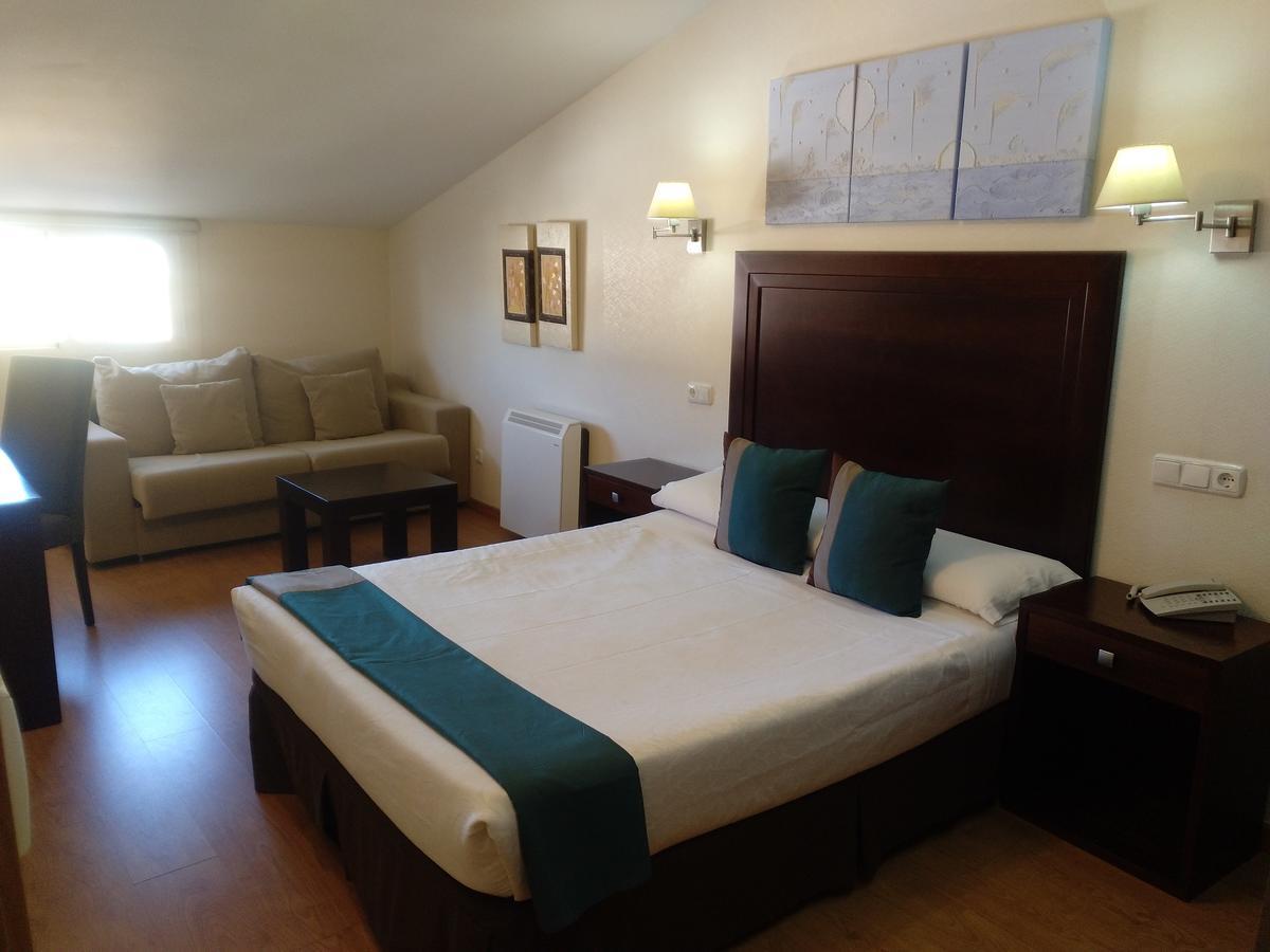 Hotel & Spa Plaza 아리아테 외부 사진