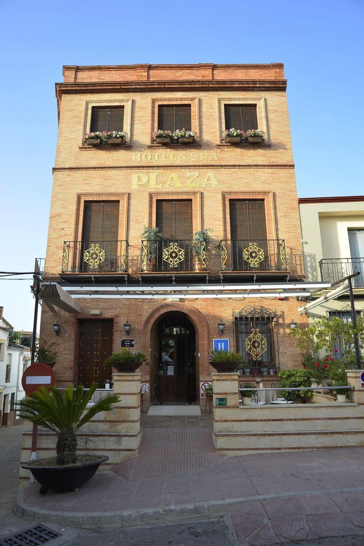 Hotel & Spa Plaza 아리아테 외부 사진