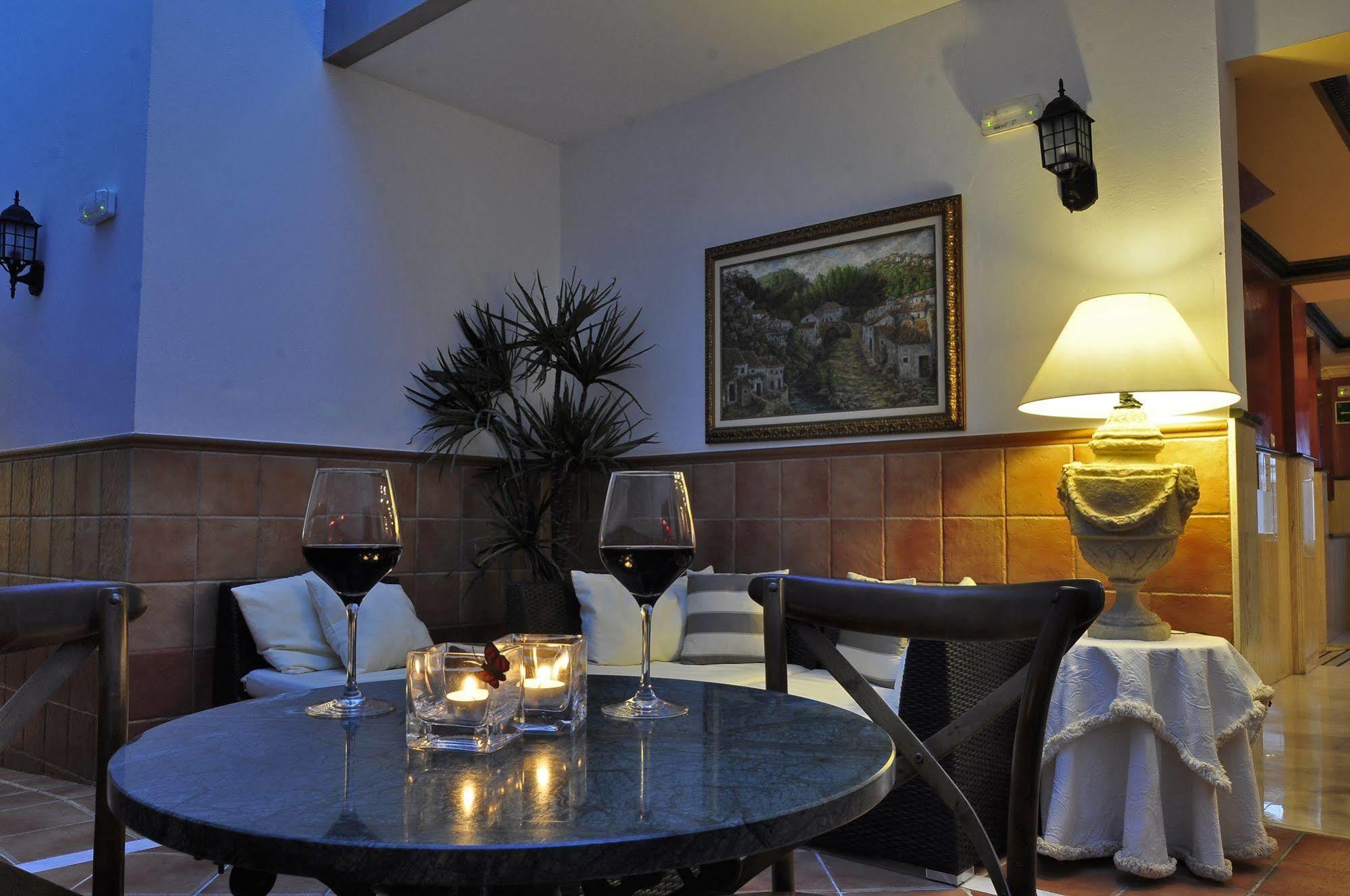 Hotel & Spa Plaza 아리아테 외부 사진